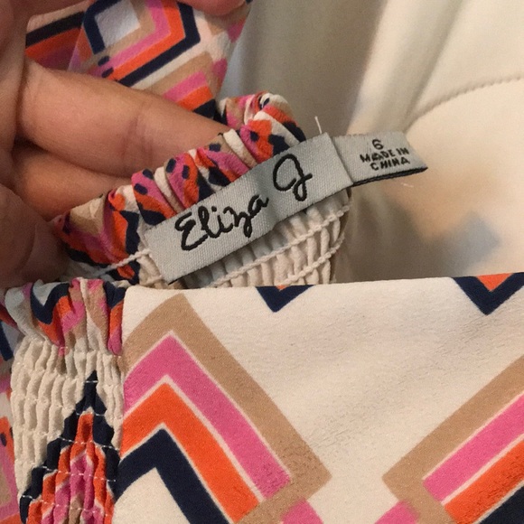 Eliza J Geometric Print Maxi Dress - Picture 7 of 8